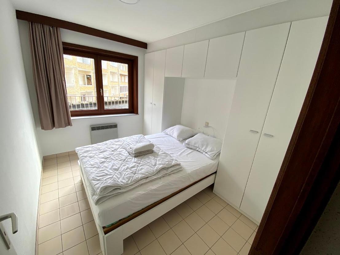 Appart Sympa 6P Avec Garage Et Terrasse Ensoleillee Et Spacieuse A 25M De La Mer Westende Middelkerke Exteriör bild
