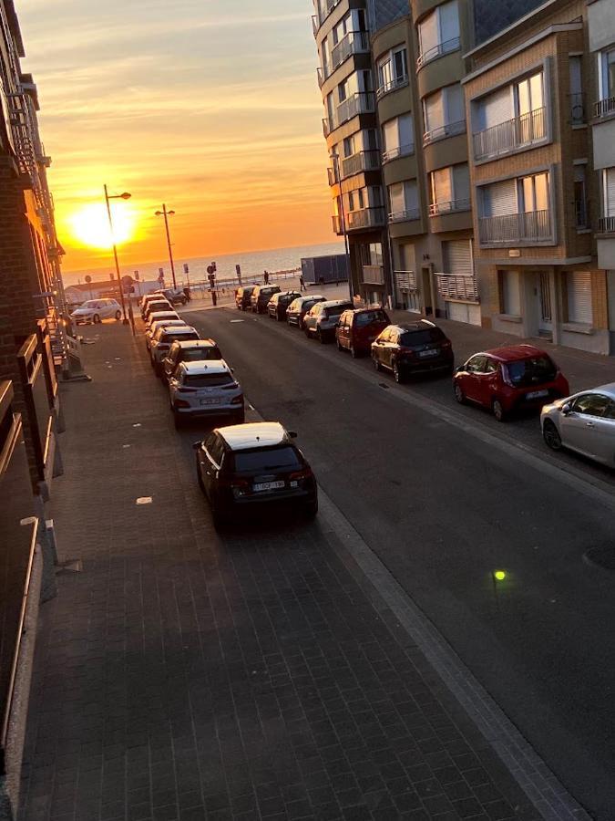 Appart Sympa 6P Avec Garage Et Terrasse Ensoleillee Et Spacieuse A 25M De La Mer Westende Middelkerke Exteriör bild